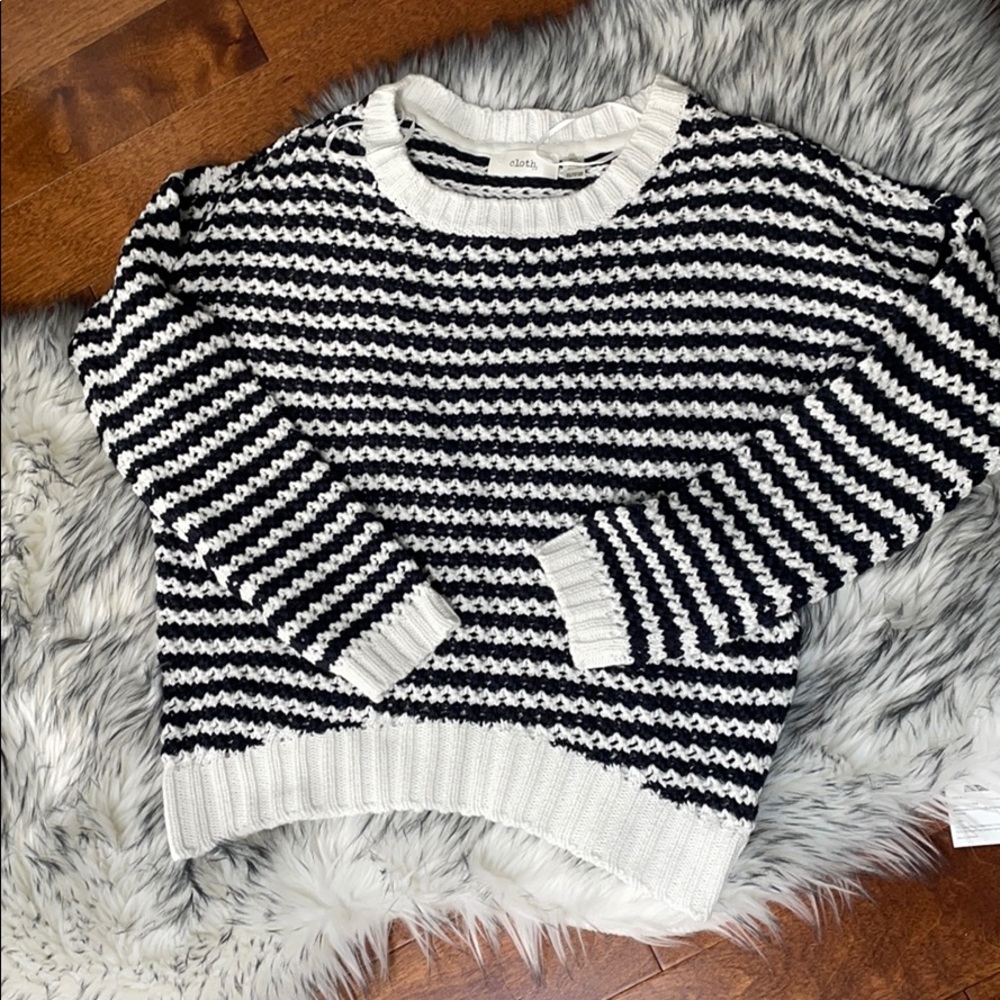 Cloth by RD Sweater Blue and White NWT